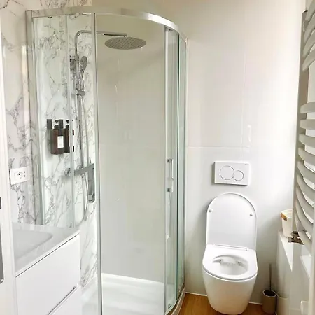 Sempione Designer 2 Bedrooms 24h Supermarket Nightlife Tram To Duomo Apartman *